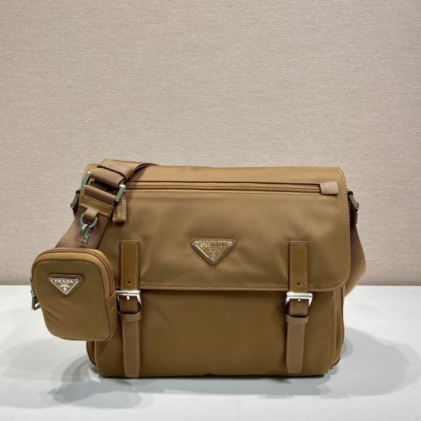 SA  23SS PRADA 프라다 여성 삼각로고 크로스백 블랙 1BD953  30x25x11cm