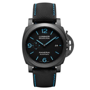 VS P9010 44mm 파네라이 카본 PAM01661