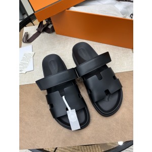 에르메스 시프레샌들 남성