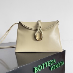 SSA 보테가베네타 가방 FONDANT 806030