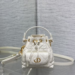 디올 미니 Caro 버킷백 M3369UNOZ 14*7*15cm