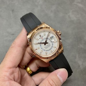 NOOB 공장｜9002 무브먼트｜42mm｜롤렉스 스카이 드웰러