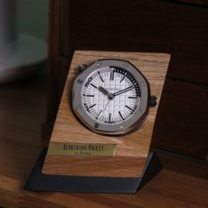 TZ 공장｜쿼츠 무브먼트｜65mm｜오데마 피게 로열 오크 15710 탁상시계