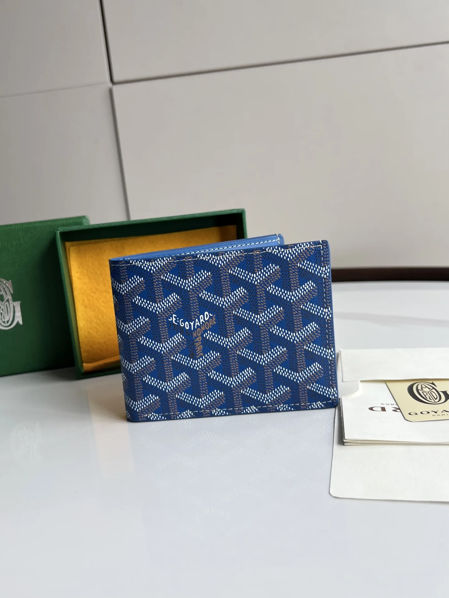 고야드 반지갑  12 cmx2.4 cm x10.5cm