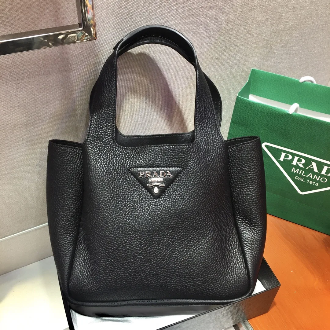 프라다 비텔로 레더 토트백  1BG335 25x21.5x14cm