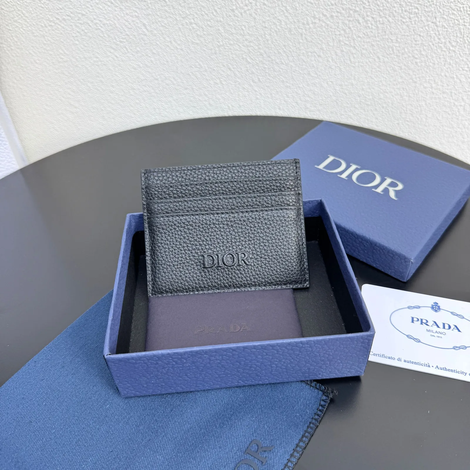 Dior Privé 카드 지갑