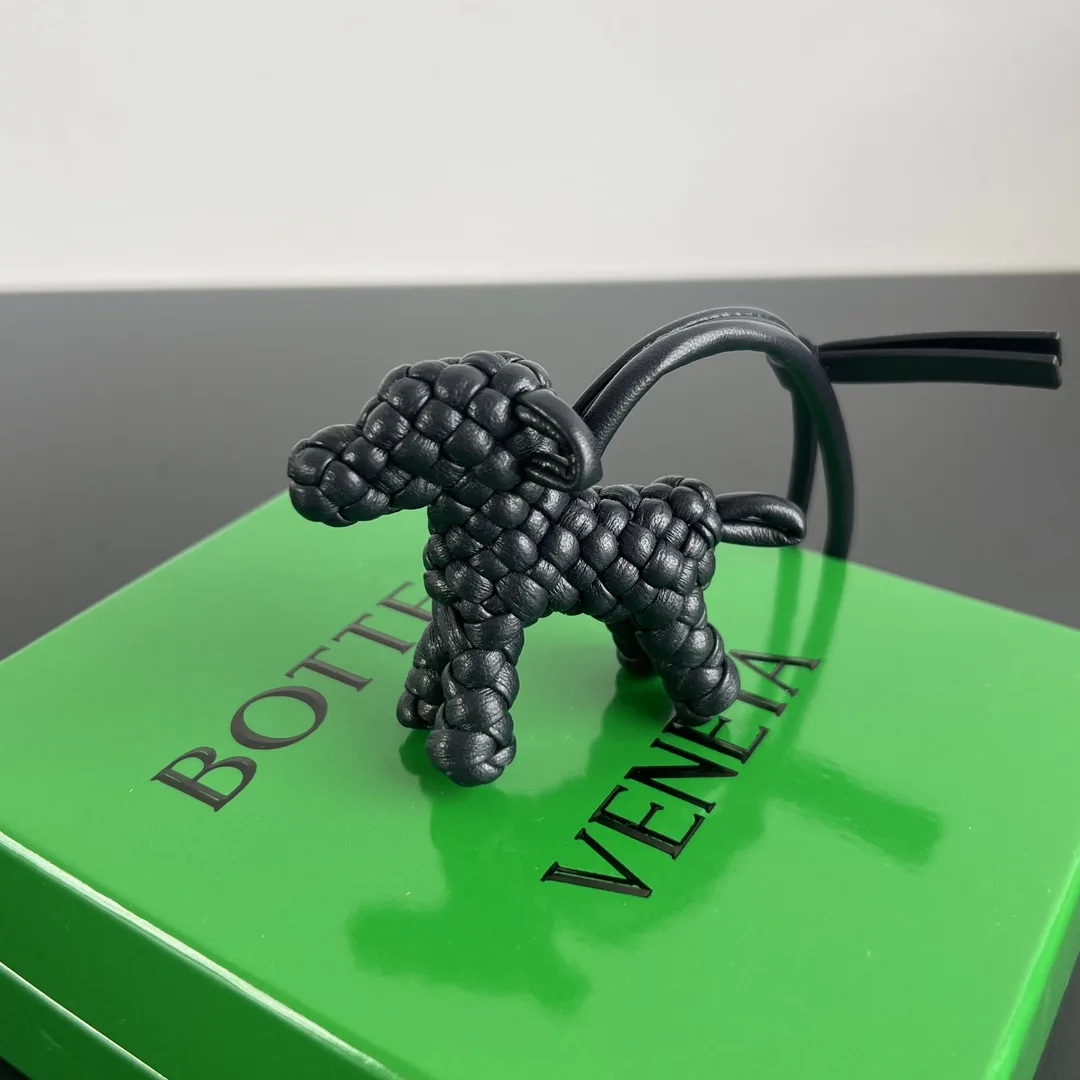 Bottega Veneta  도그 참 에 리본