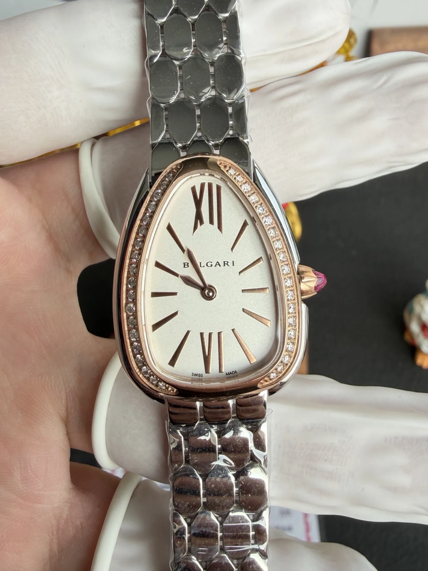 Serpenti Seduttori  l 쿼츠 무브먼트 l  리얼다이아몬드