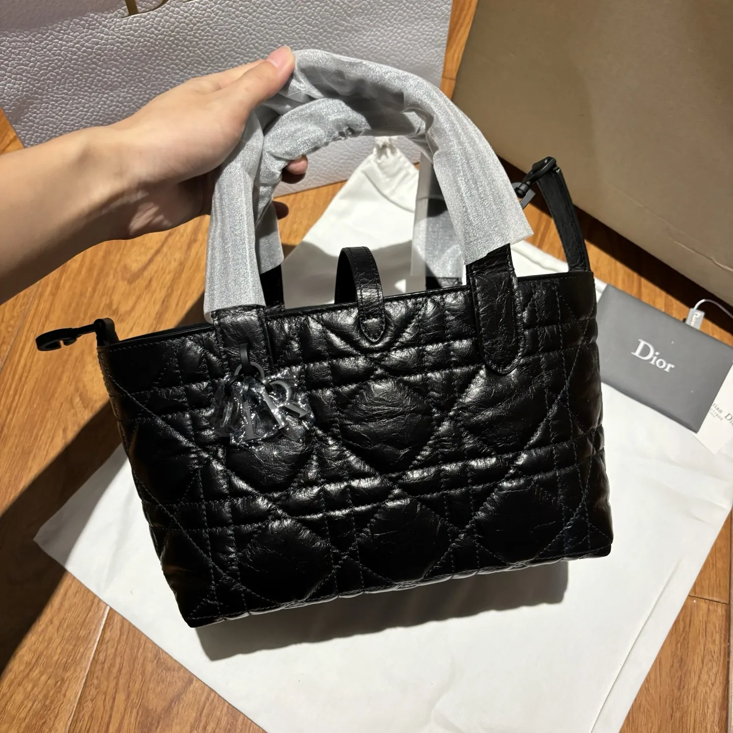 M9 Dior Toujours 스몰 백  M2822OSNW_M51U 23 x 15.5 x 12cm