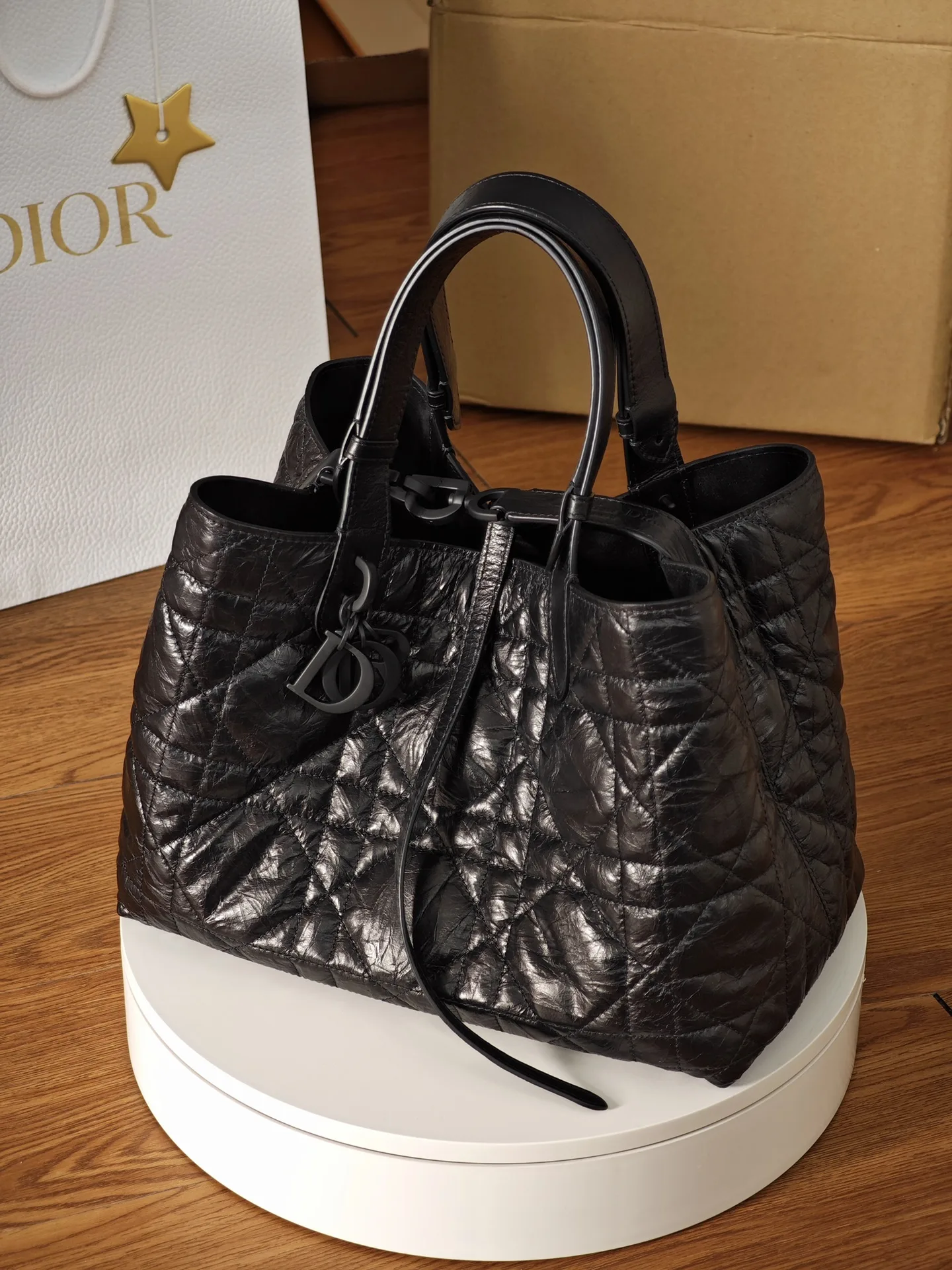 M9 Dior Toujours 미디엄 백 M2821OSNW 28.5 x 21.5 x 17cm