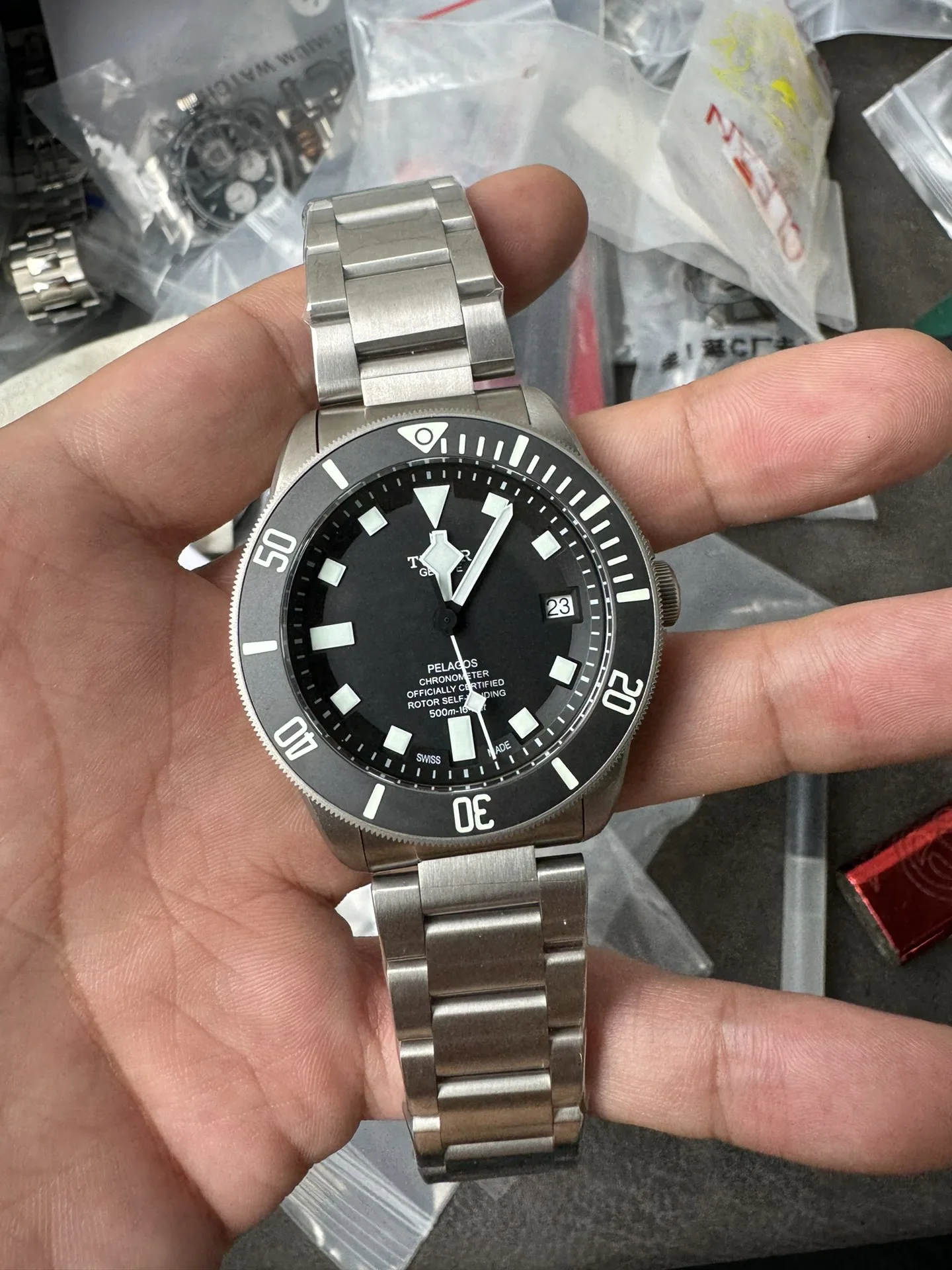 XF l 2824 l 42mm l 튜더 Pelagos  m25600tn-0001 티타늄
