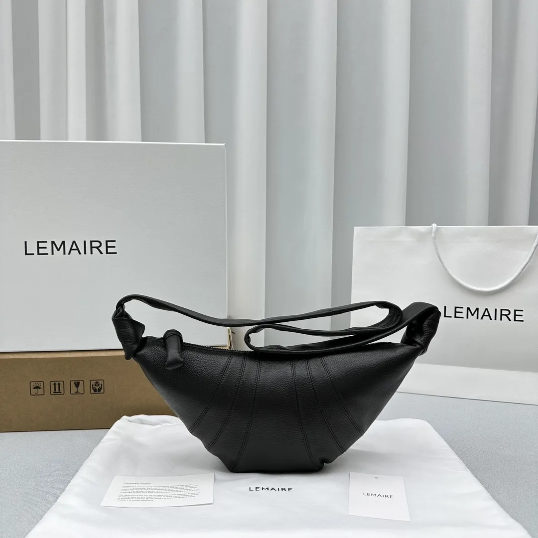 르메르 Lemaire  스몰 크루아상 메신저백 35.5x18x5cm