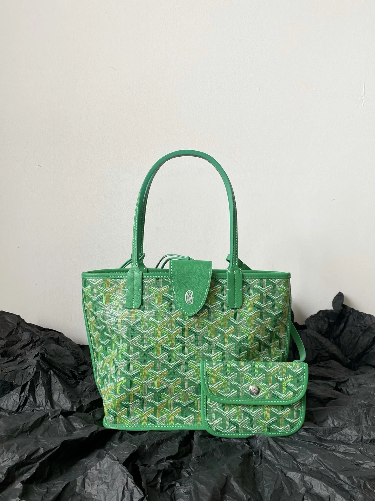 고야드 26 리버서블 미니 토트백 20×20×10cm